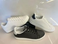 Shoe