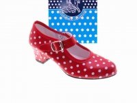 Shoe